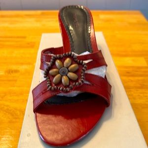 Merona red wedge heel slides with Pancha beaded flower size 10